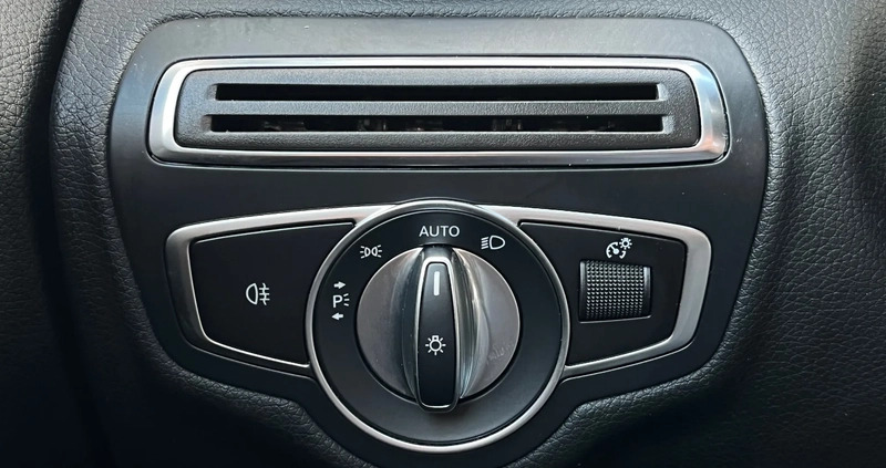 Mercedes-Benz Klasa C cena 129900 przebieg: 145800, rok produkcji 2021 z Rybnik małe 704